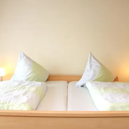 Hartmann * ميدهباخ